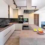 Lovely In Burjaki With Sauna *